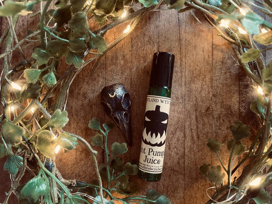 Perfume Oil | Perfume Sample | Roll On | Vegan Perfume | Fragrance Oil | Pumpkin Perfume | Halloween Fragrance | Fall Fragrance