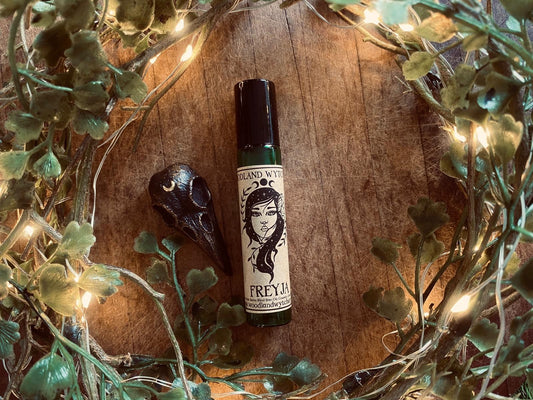 Perfume Oil | Perfume Sample | Roll On | Vegan Perfume | Fragrance Oil | Freyja | Goddess